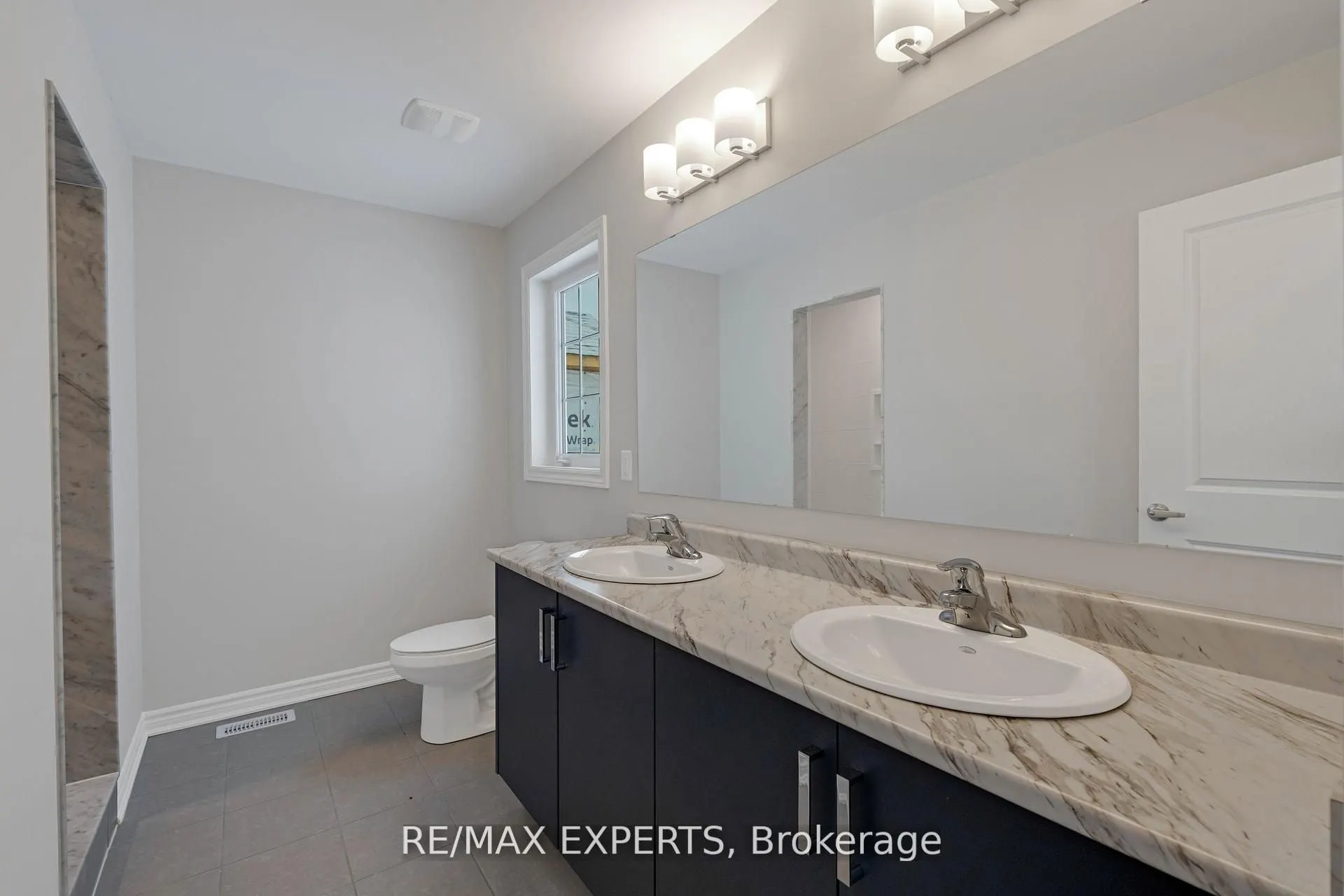 282 Springfield Crescent