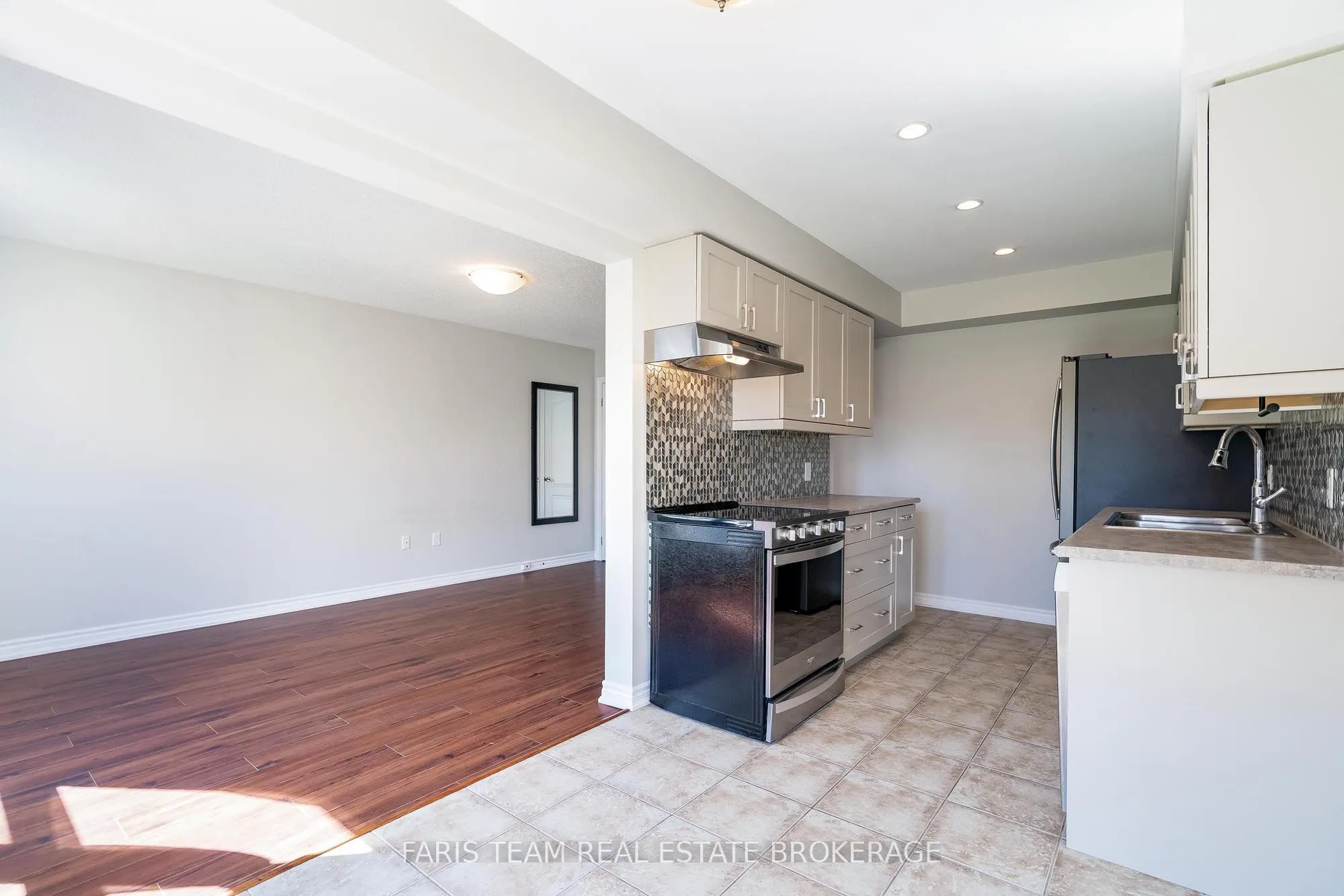 30 Southwoods Crescent, #60