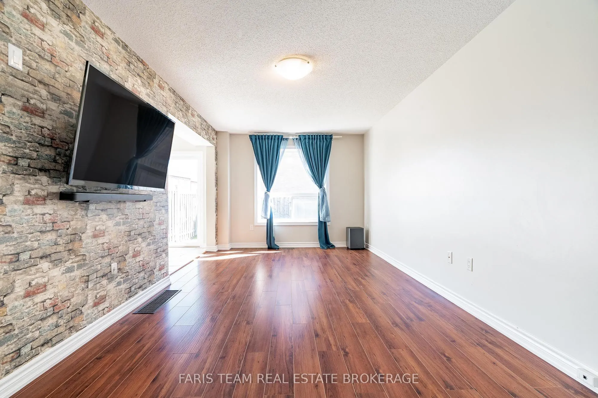 30 Southwoods Crescent, #60