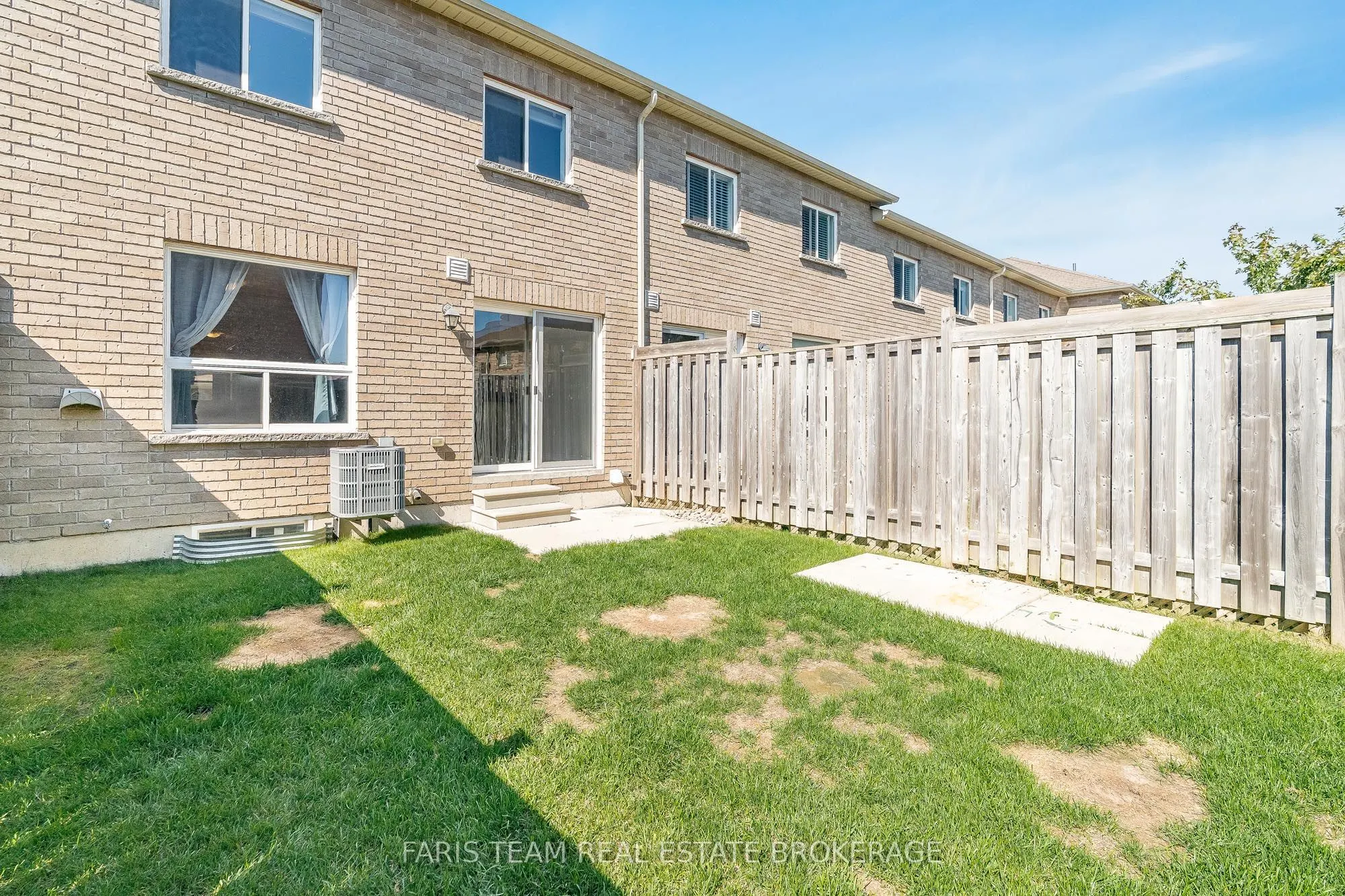 30 Southwoods Crescent, #60