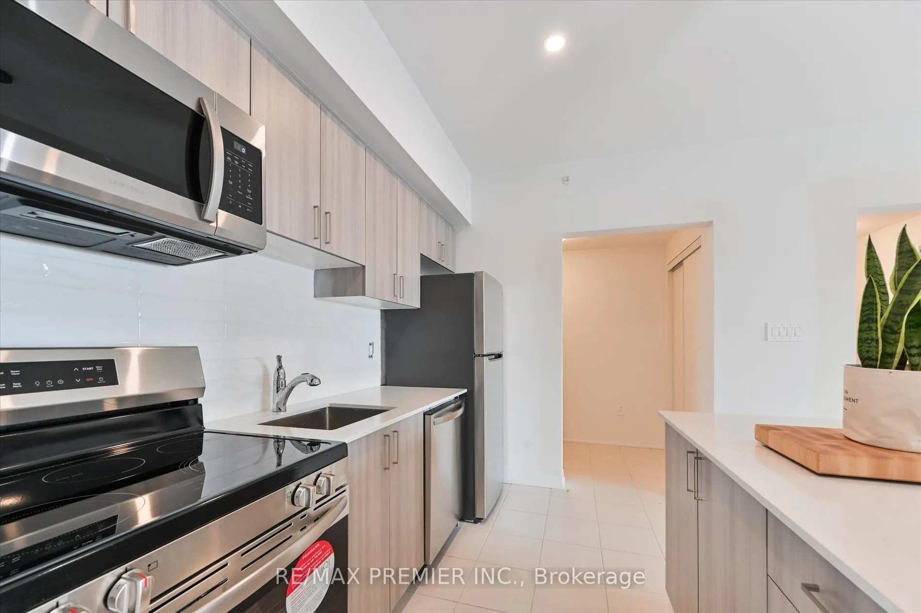 15 Kneeshaw Drive, #603