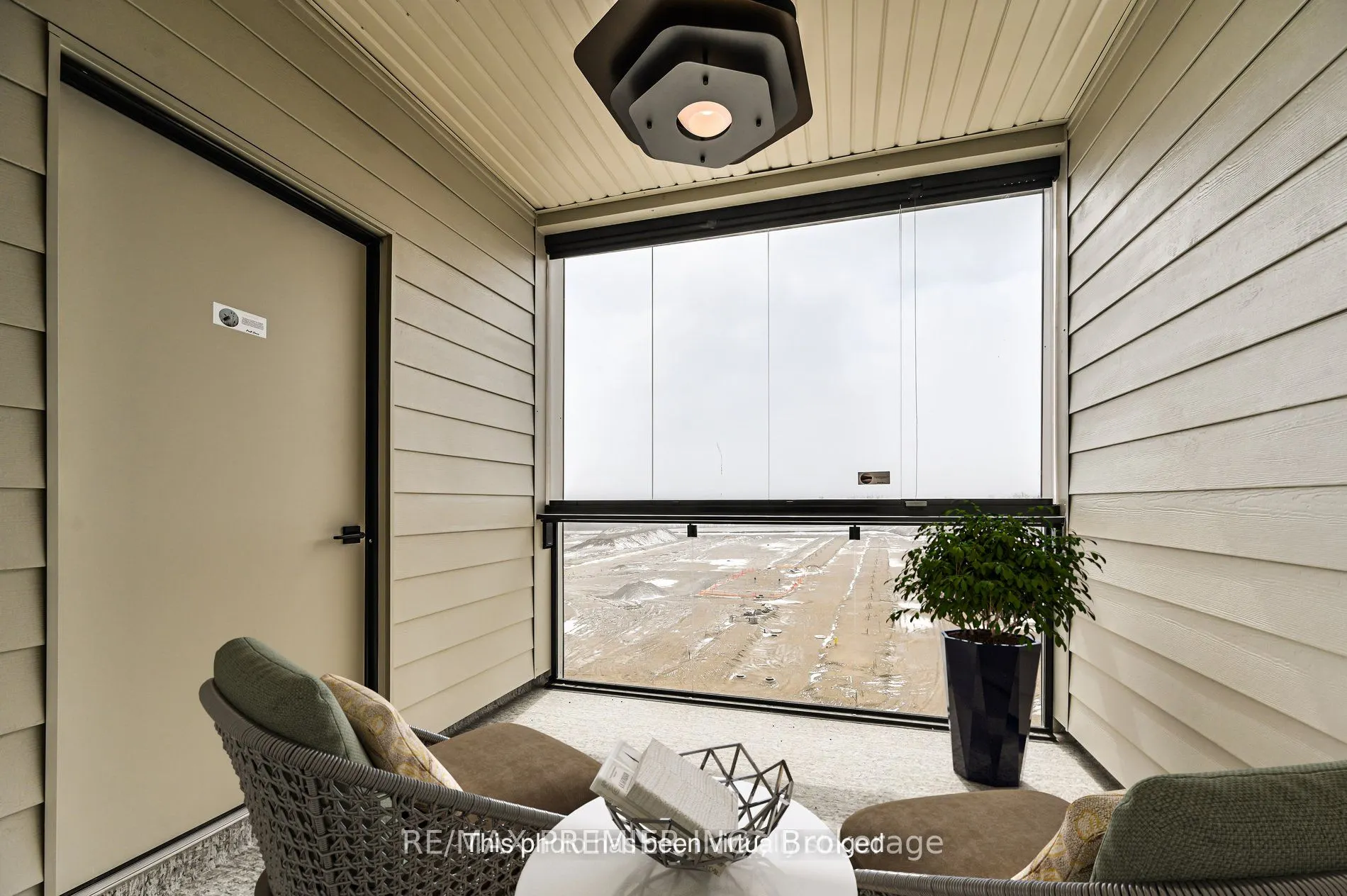 15 Kneeshaw Drive, #603