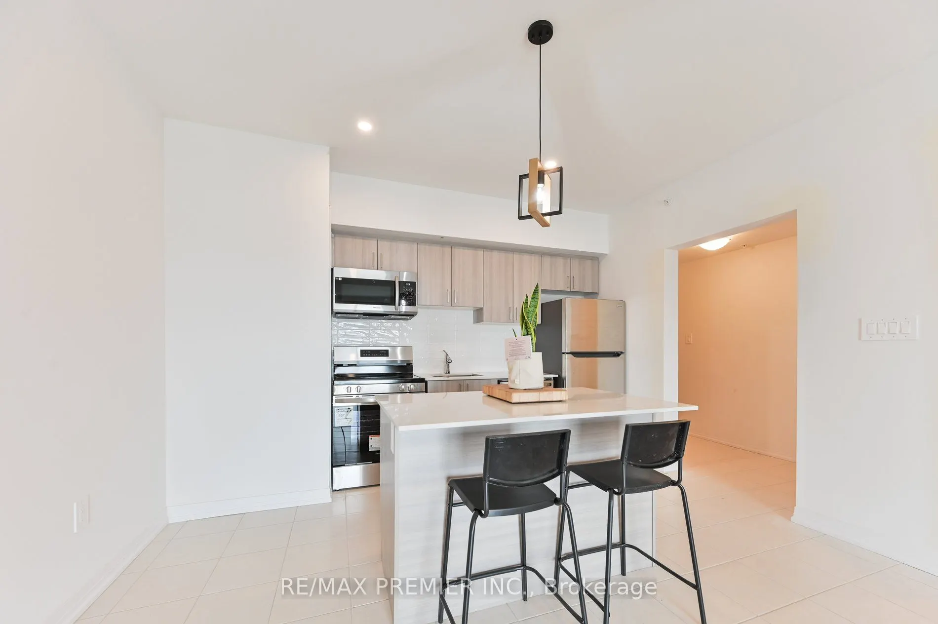 15 Kneeshaw Drive, #603