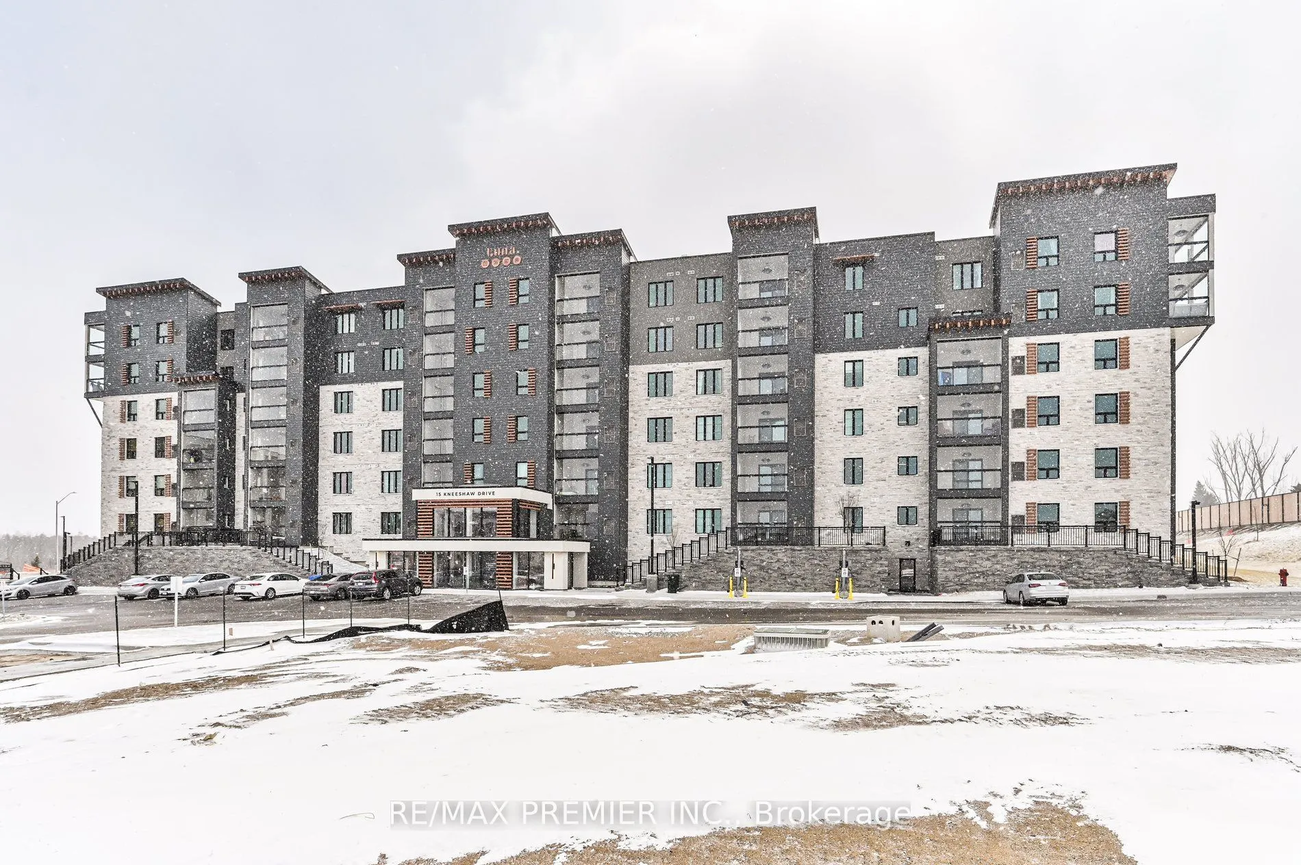 15 Kneeshaw Drive, #603