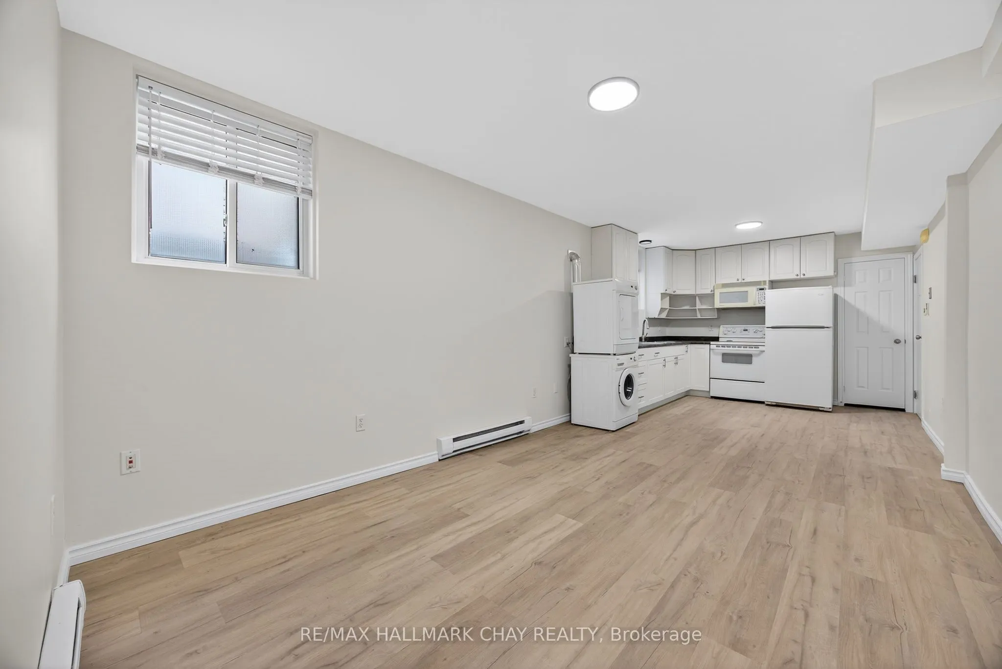 158 Pringle Drive, #Lower