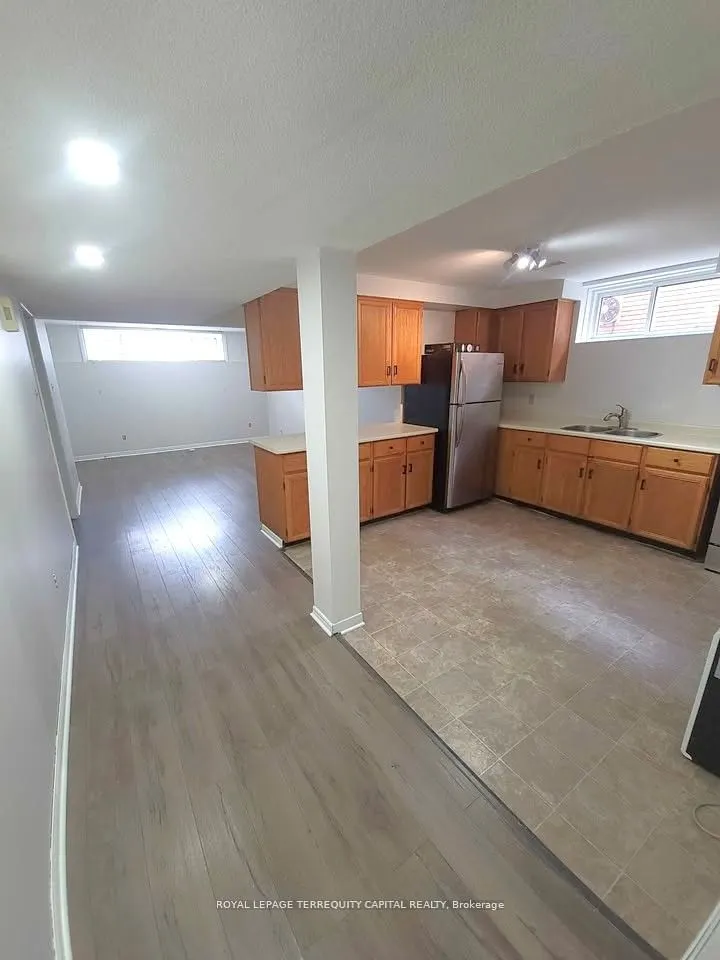 98 Buchanan Street, #Lower