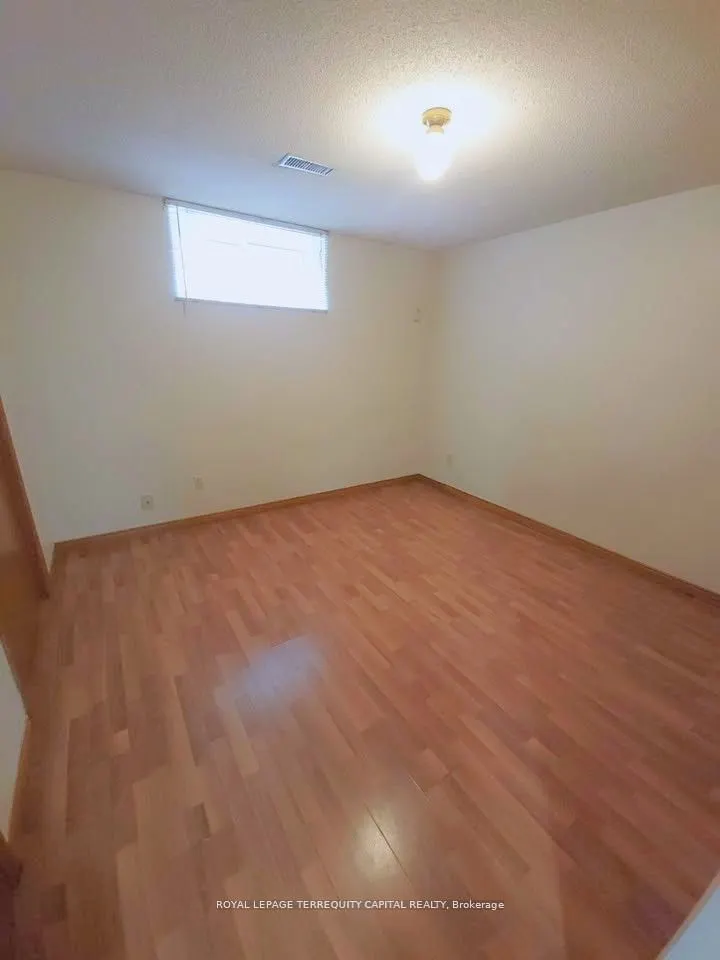 98 Buchanan Street, #Lower