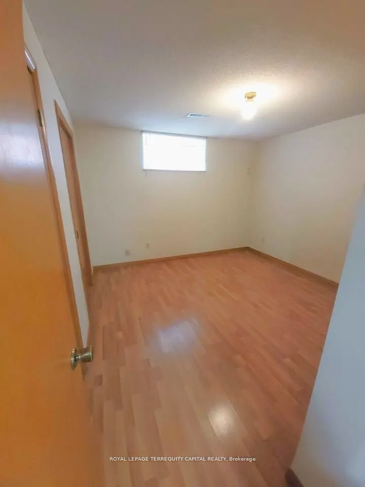 98 Buchanan Street, #Lower