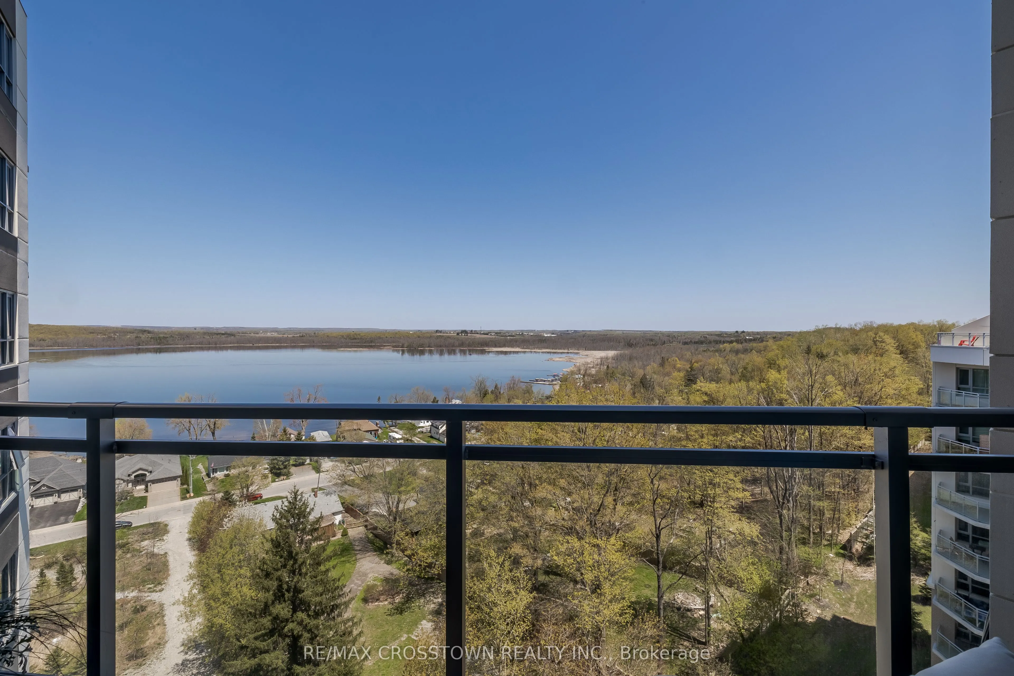 56 Lakeside Terrace, #908