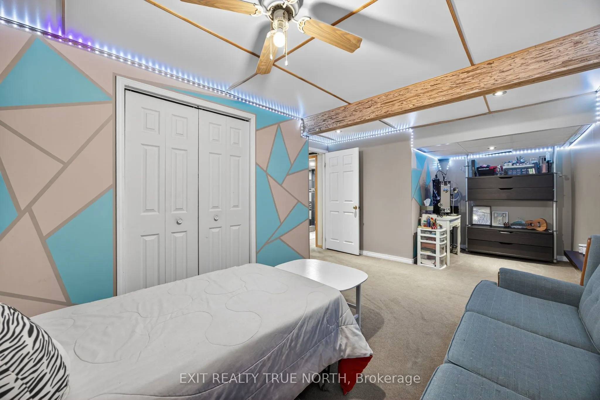 165 Ritchie Crescent