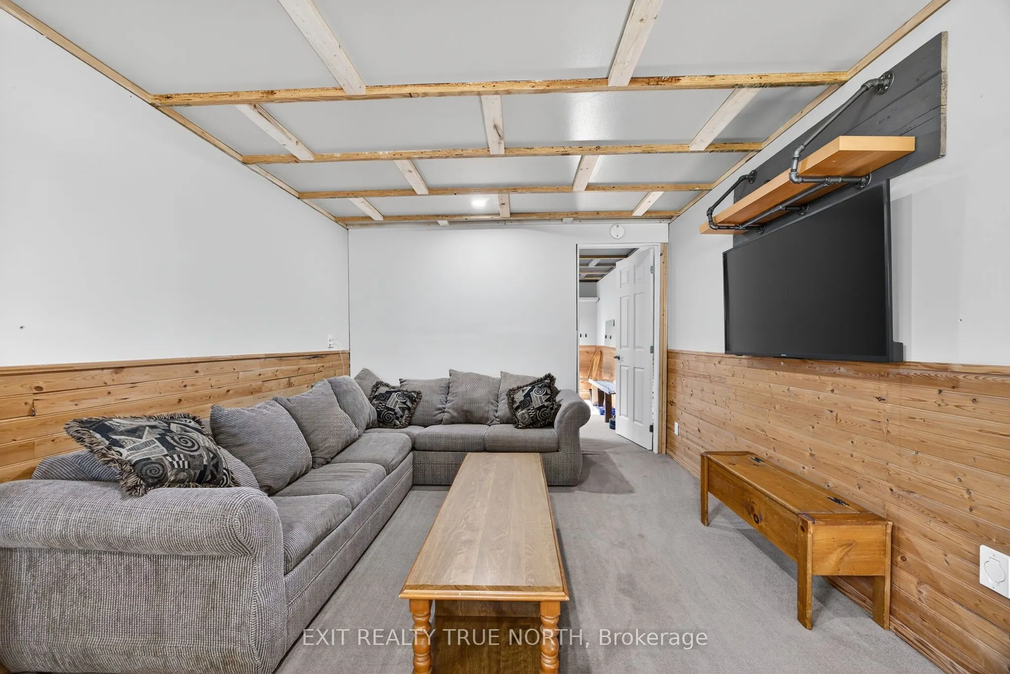 165 Ritchie Crescent