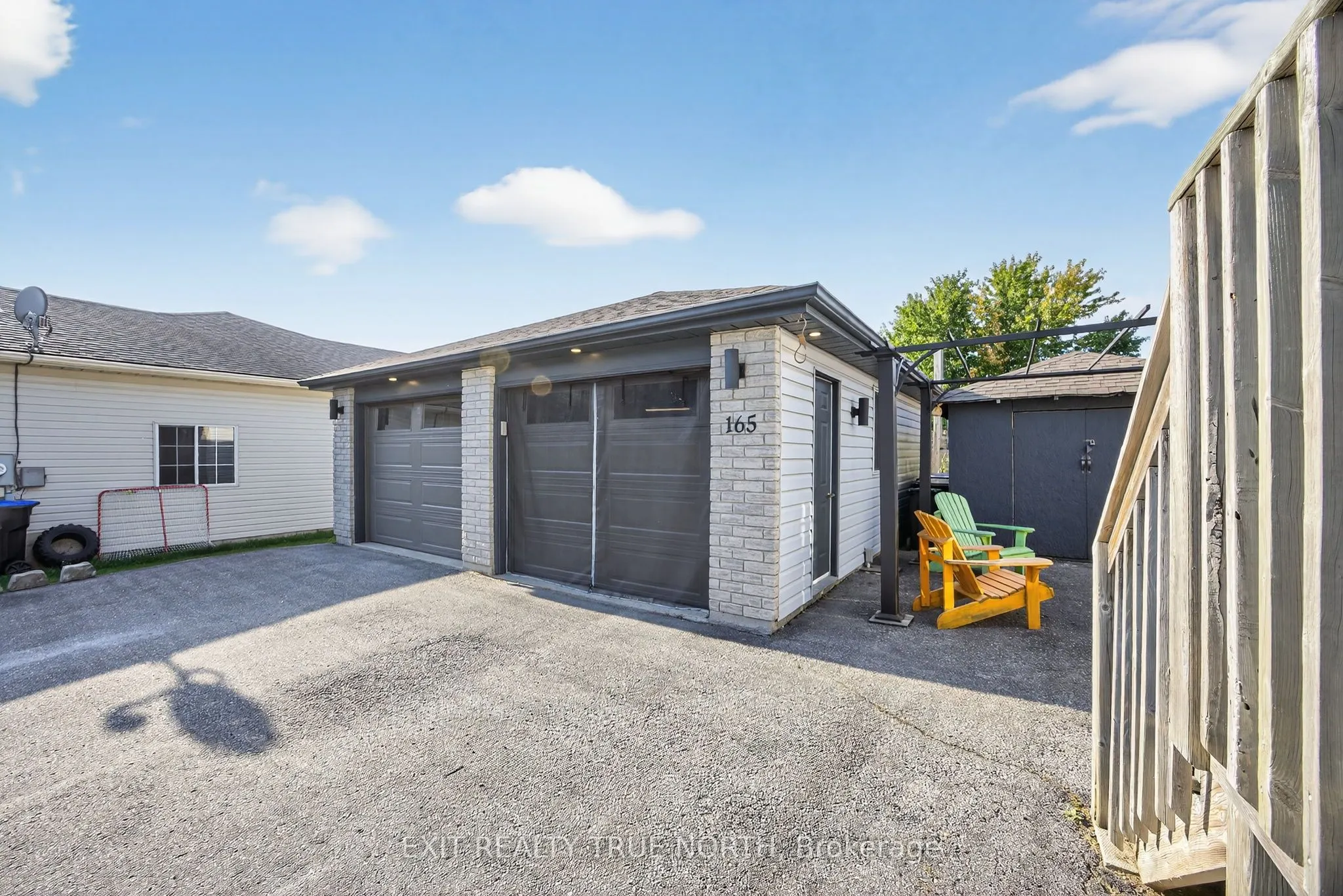 165 Ritchie Crescent