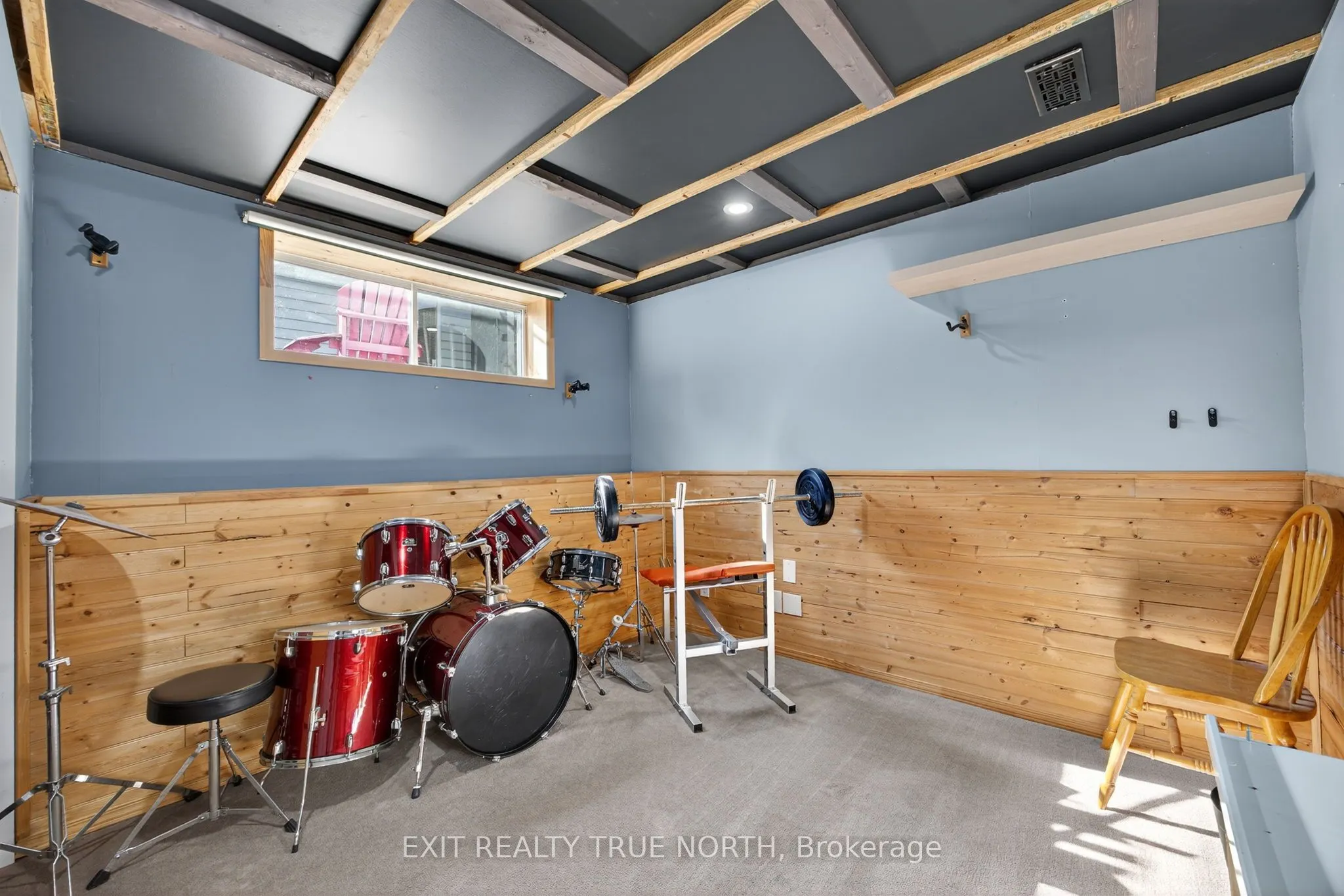 165 Ritchie Crescent