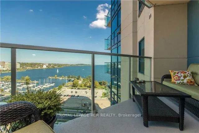 37 Ellen Street, #1403