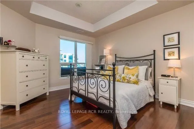 37 Ellen Street, #1403