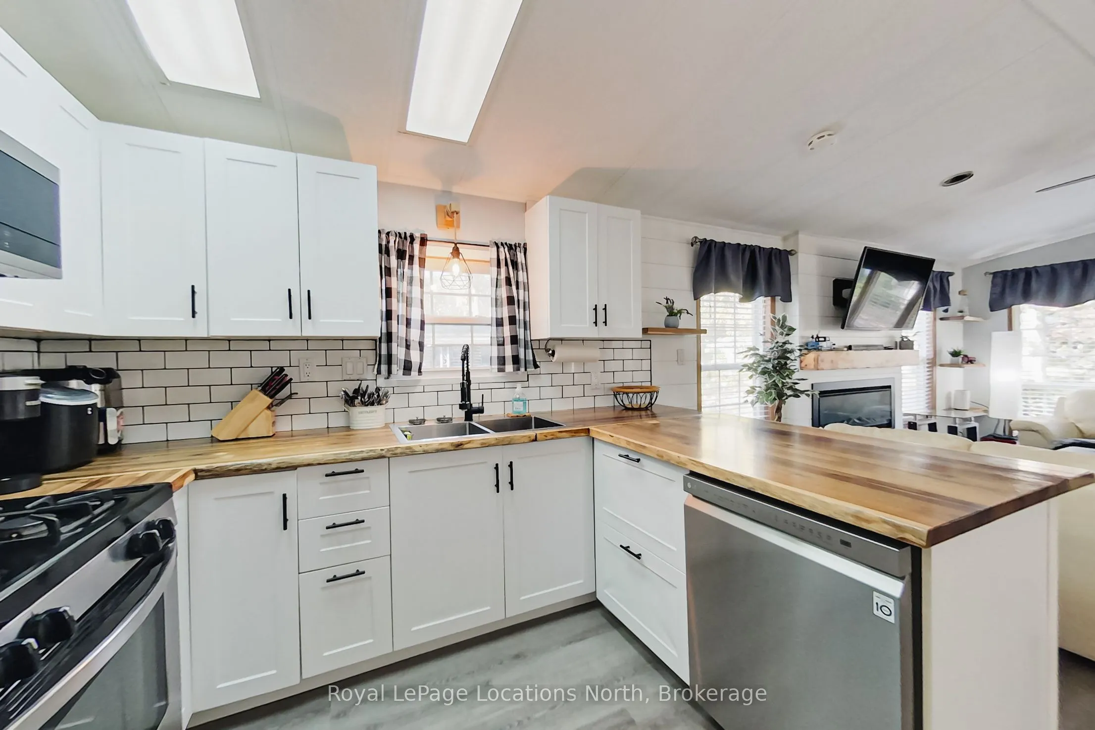 8 Prince Edward Drive