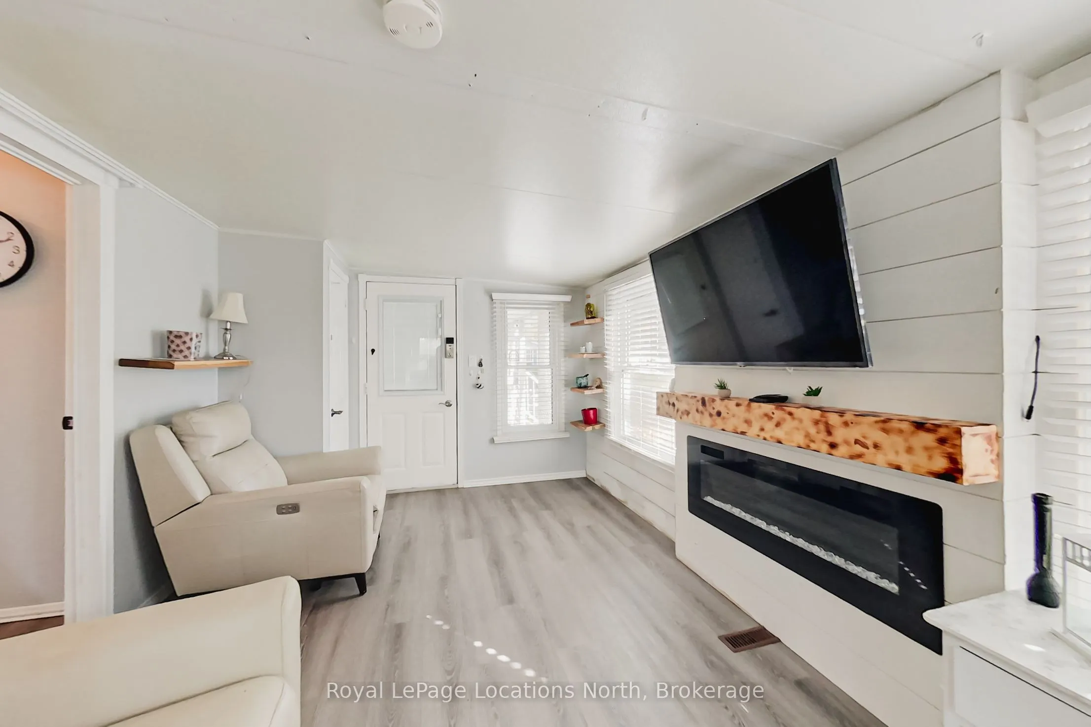 8 Prince Edward Drive