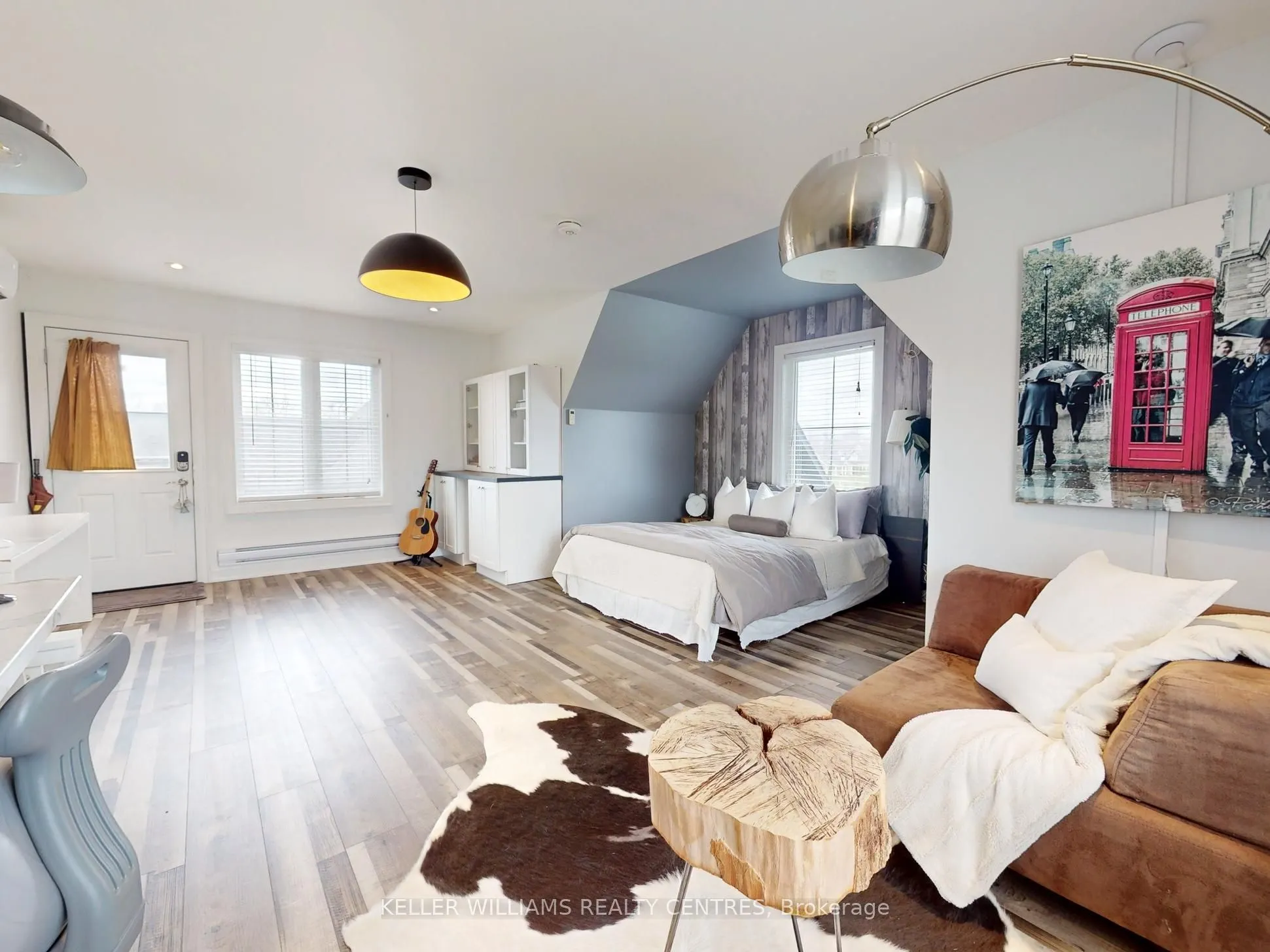 2 Thoroughbred Drive