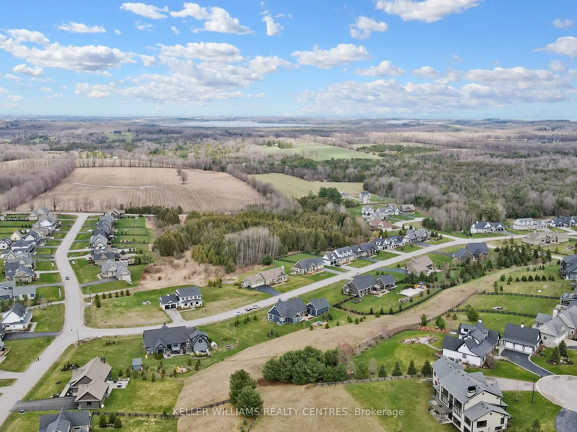 2 Thoroughbred Drive