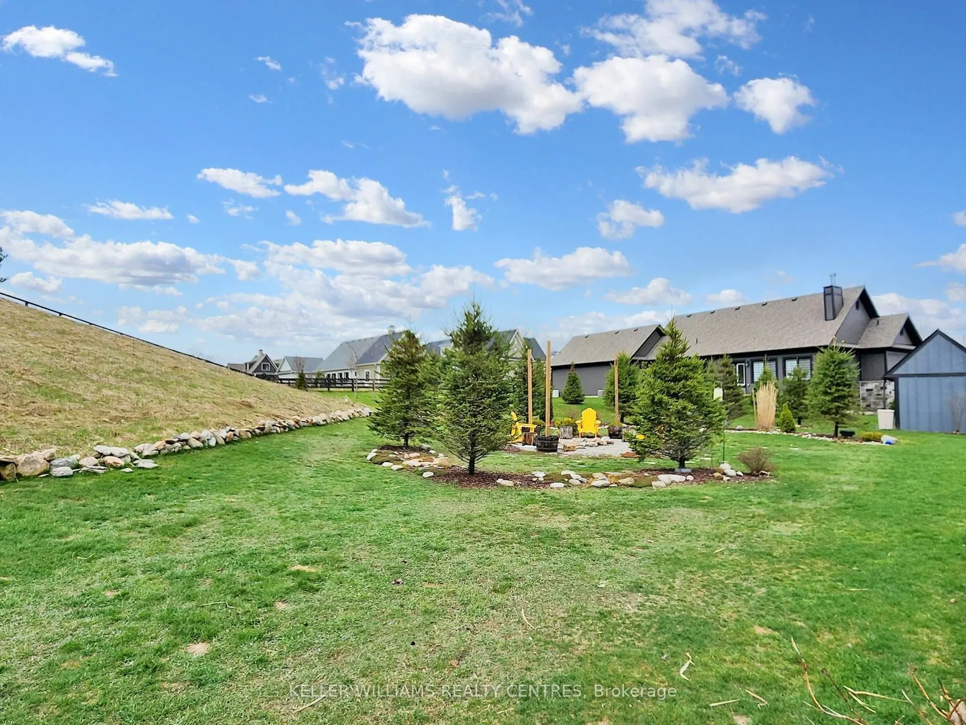 2 Thoroughbred Drive