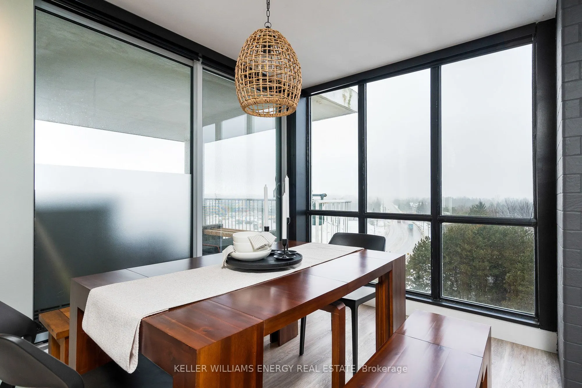 24 Ramblings Way, #901