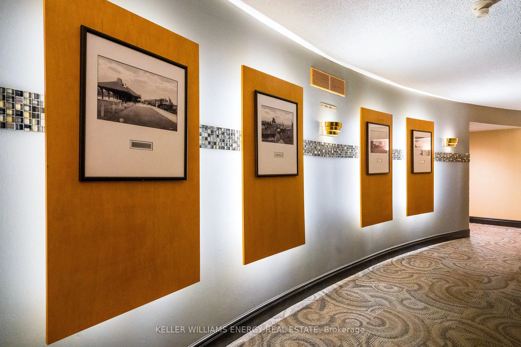 24 Ramblings Way, #901