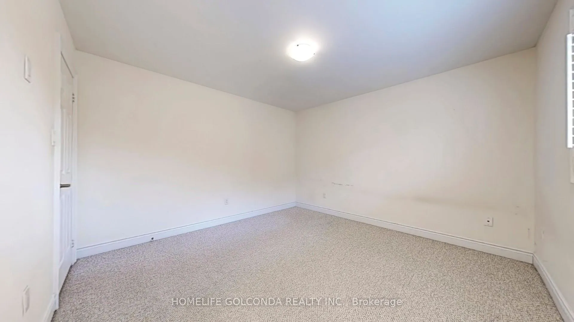 146 SANDRINGHAM Drive