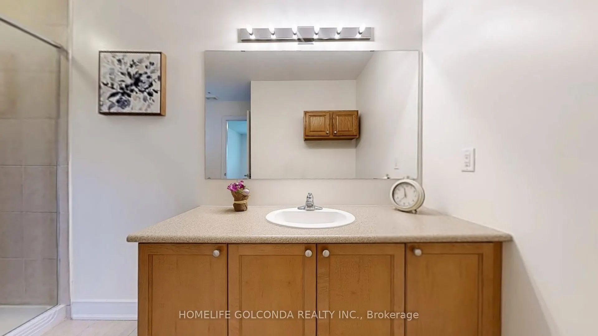 146 SANDRINGHAM Drive