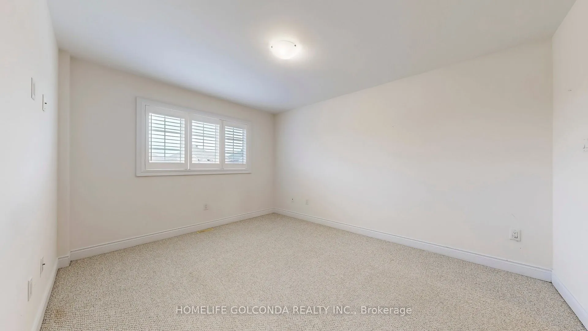 146 SANDRINGHAM Drive