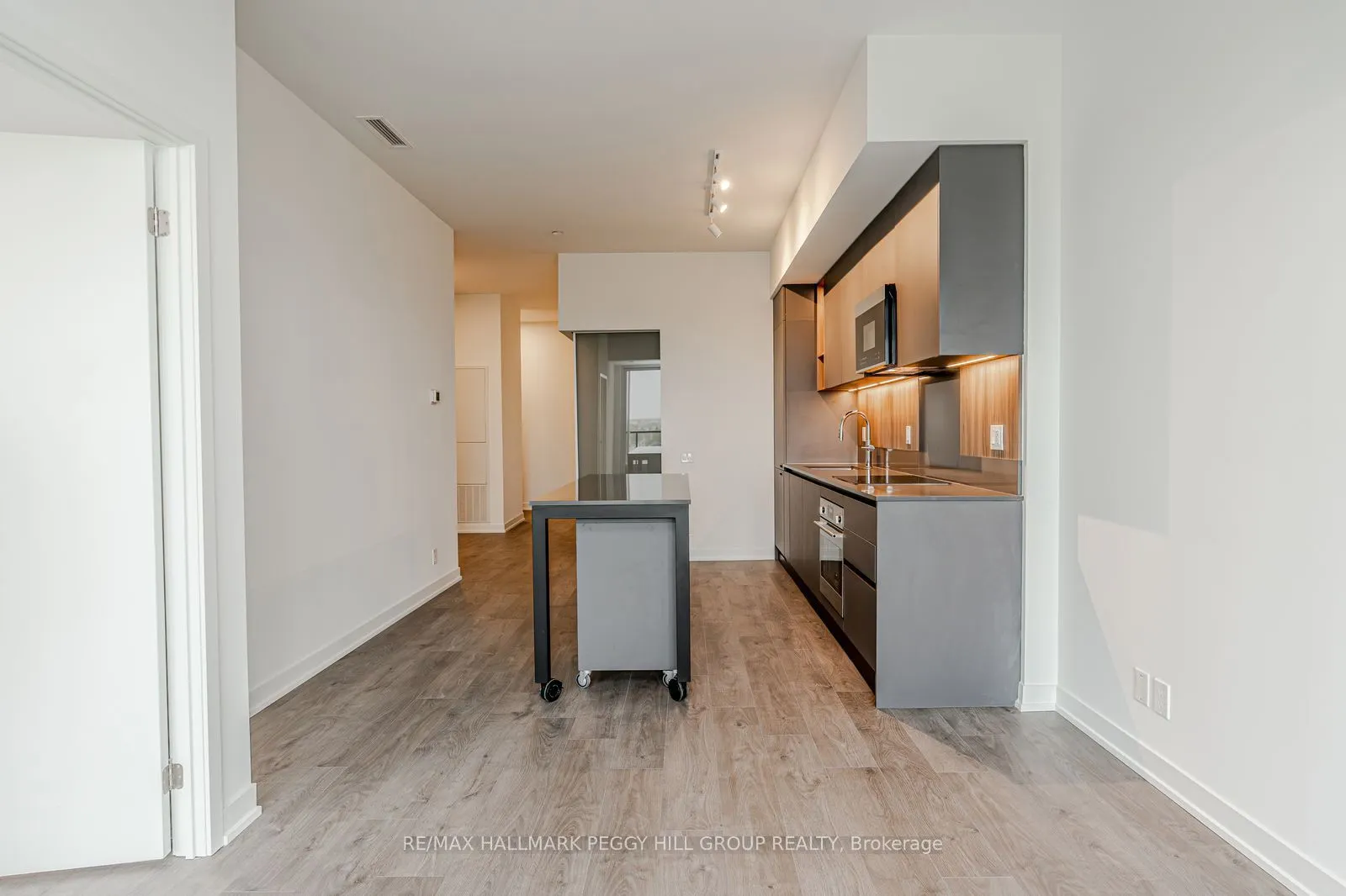 39 Mary Street, #1001