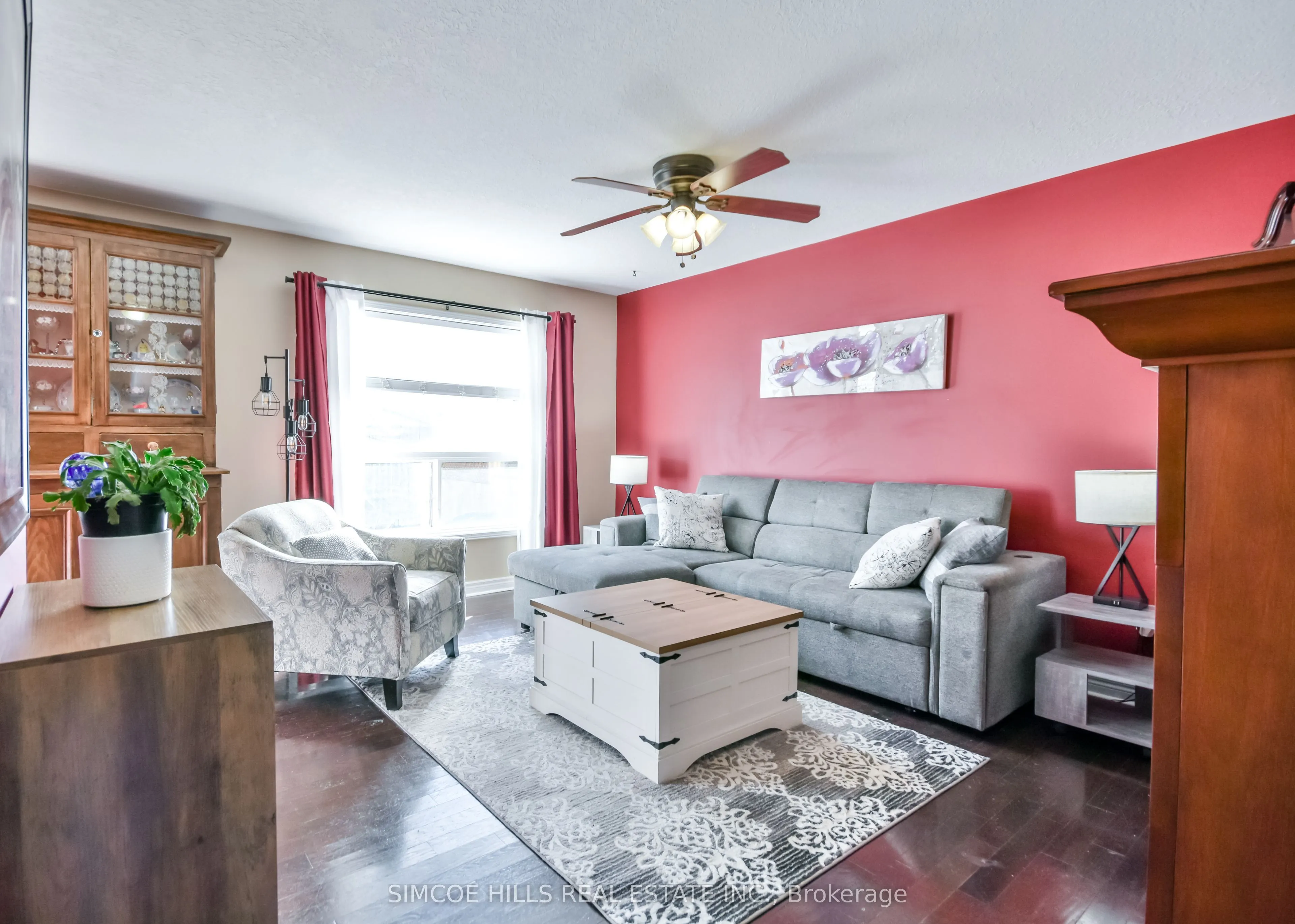 800 West Ridge Boulevard, #17