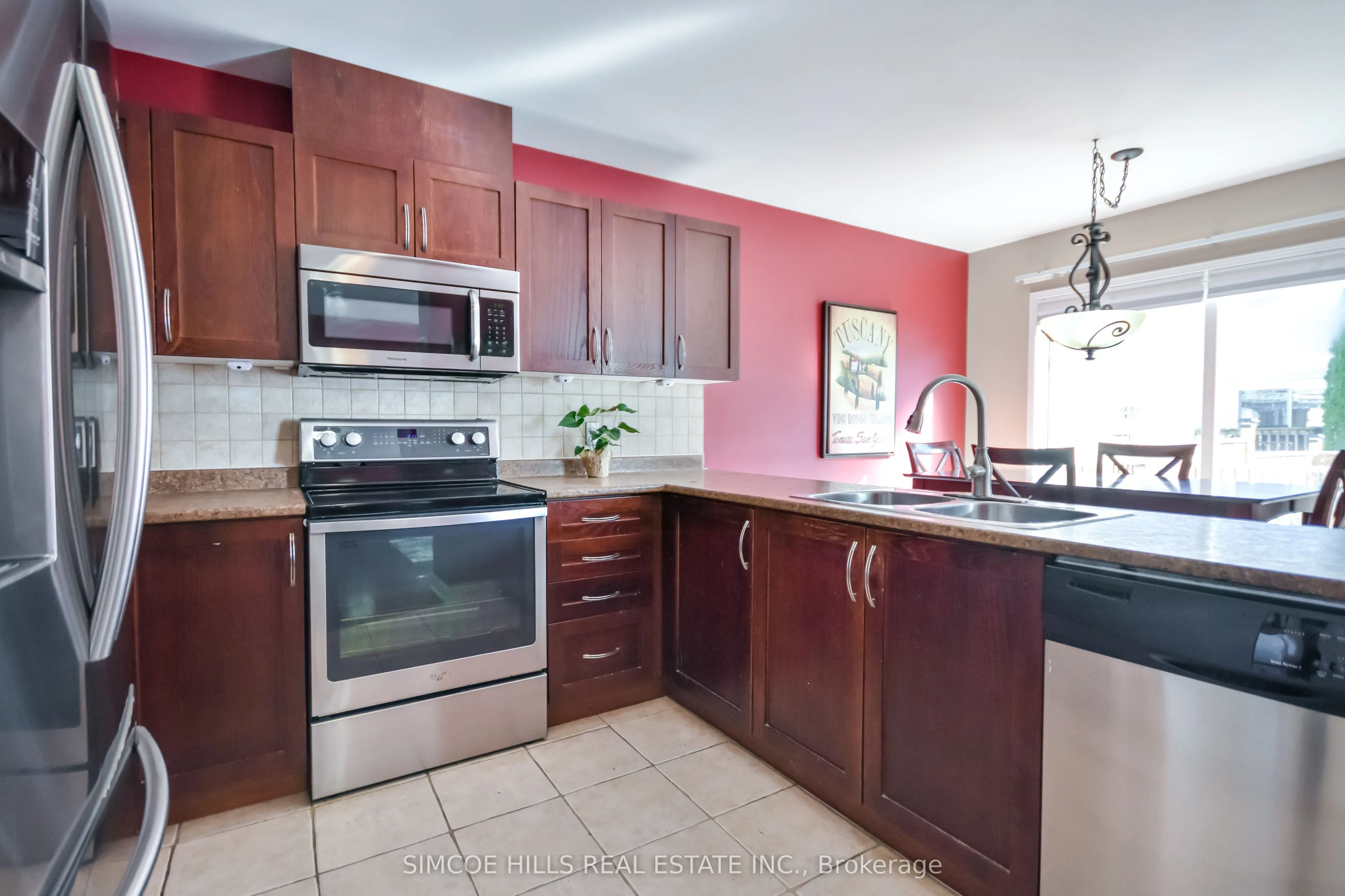 800 West Ridge Boulevard, #17