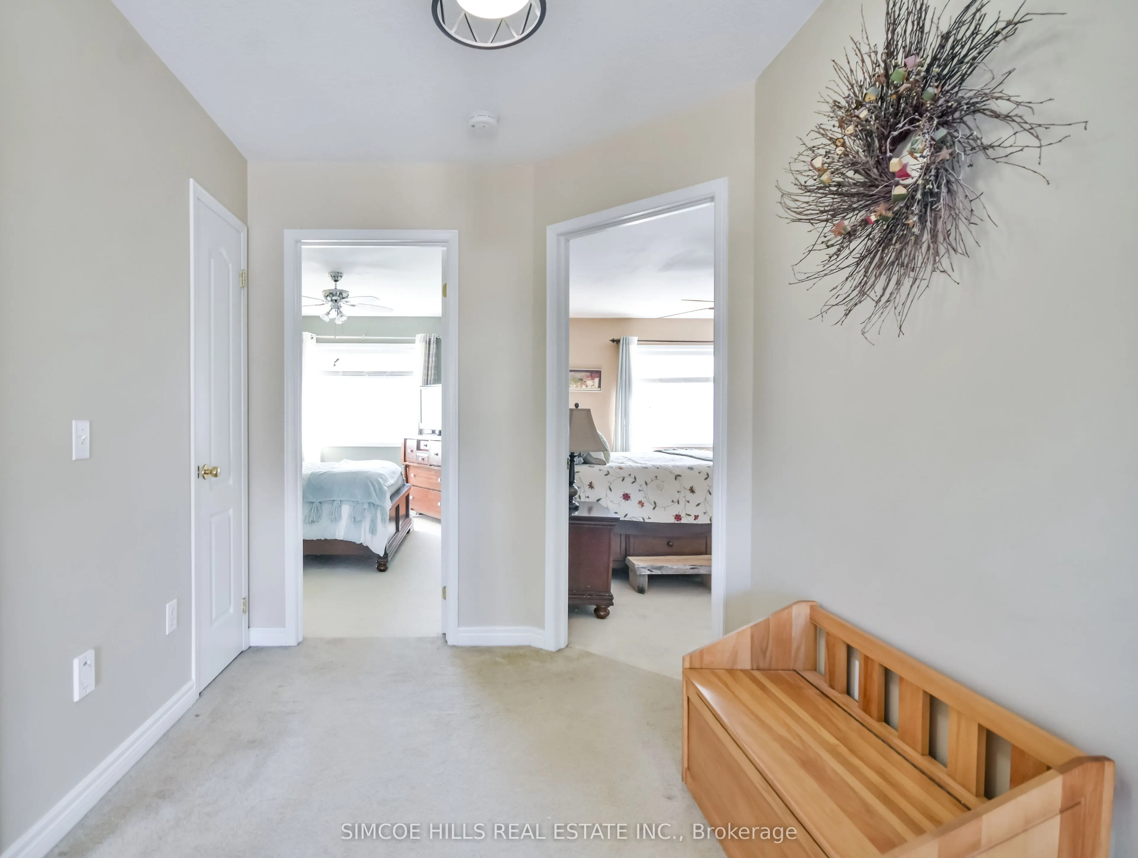 800 West Ridge Boulevard, #17