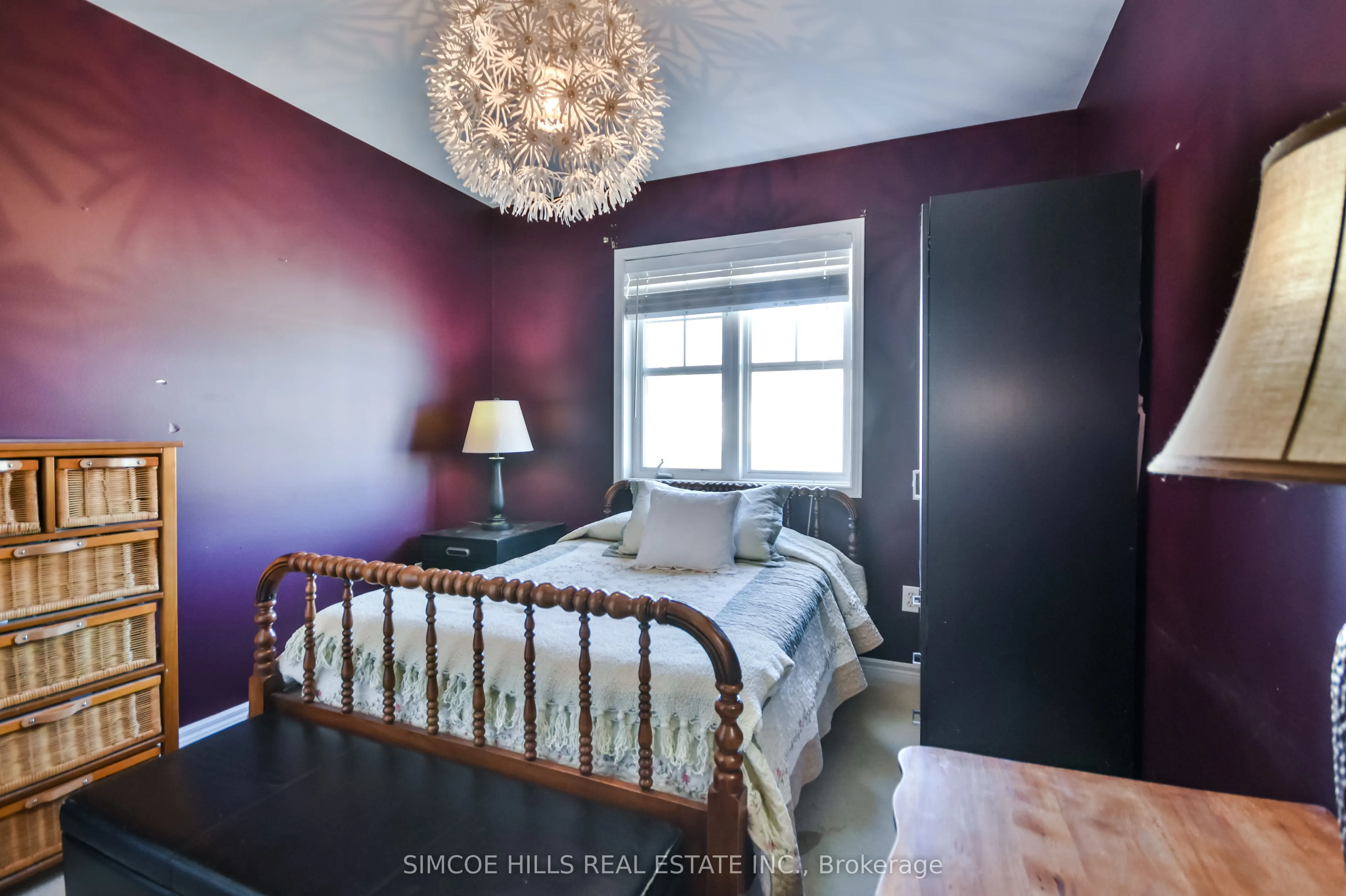 800 West Ridge Boulevard, #17