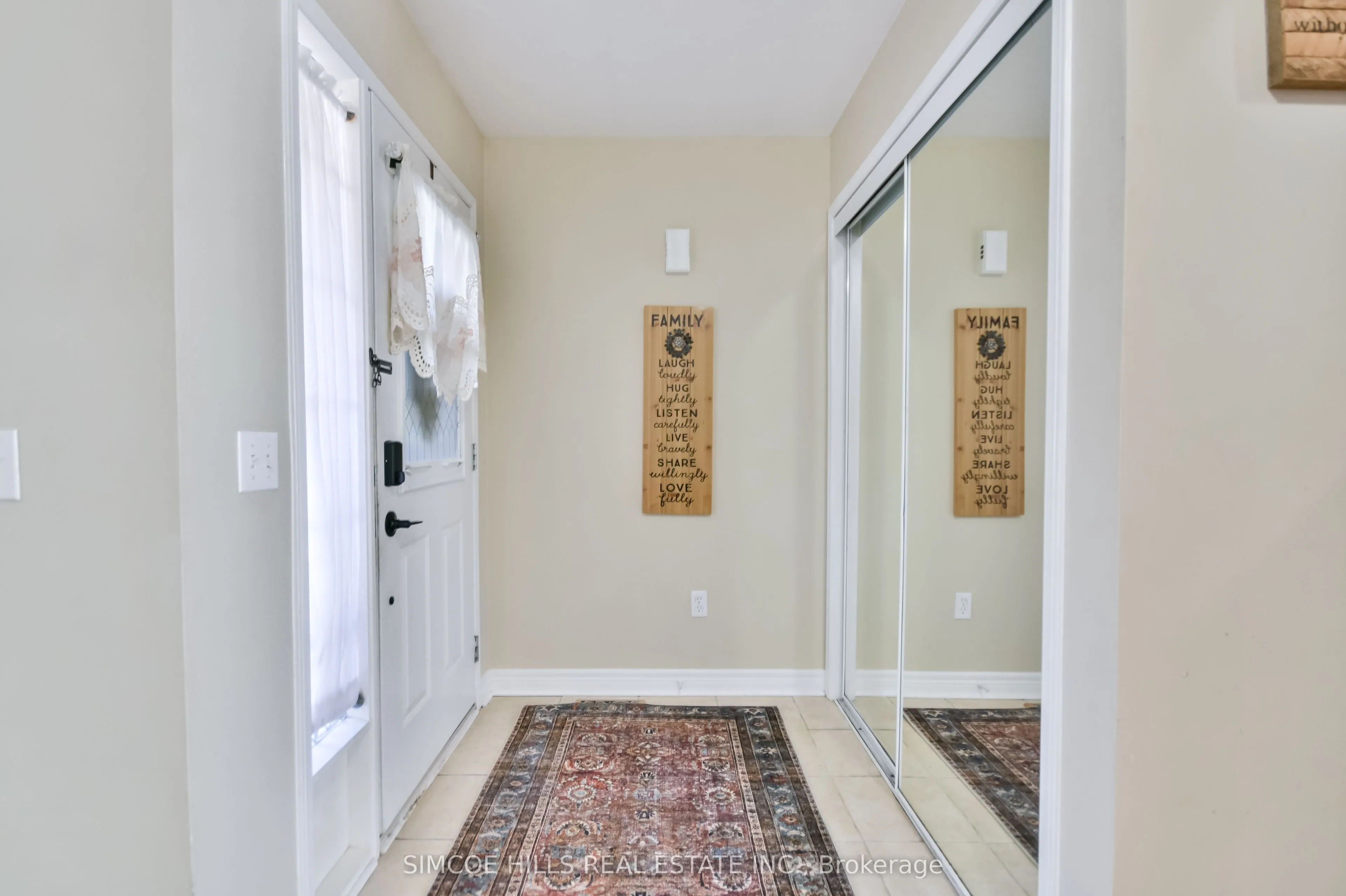 800 West Ridge Boulevard, #17