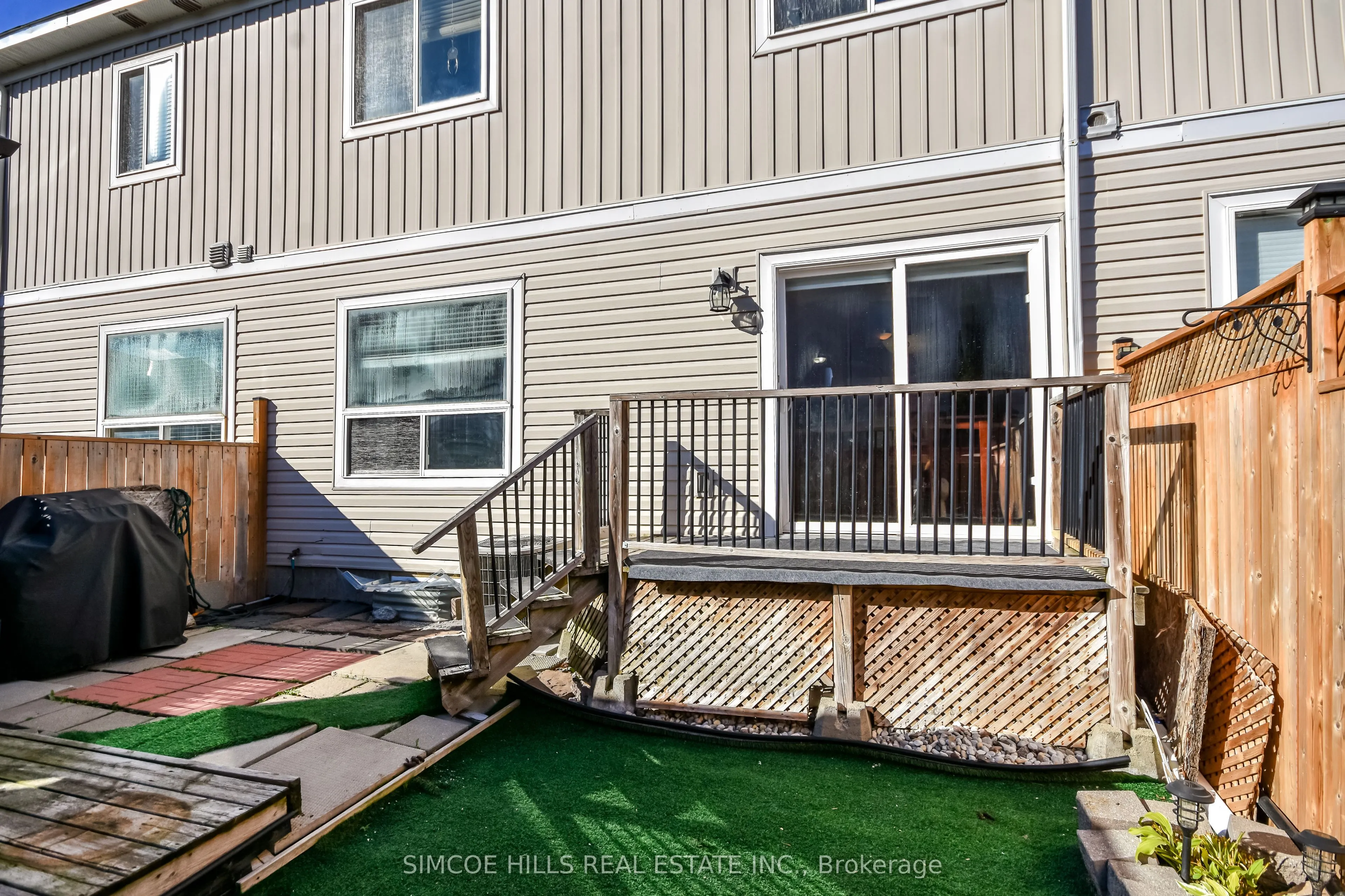 800 West Ridge Boulevard, #17