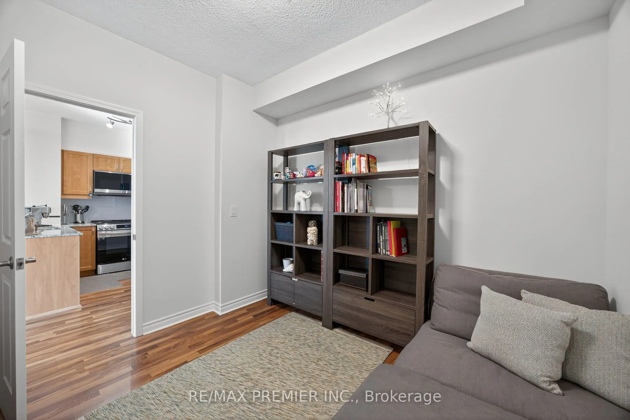 354 Atherley Road, #414