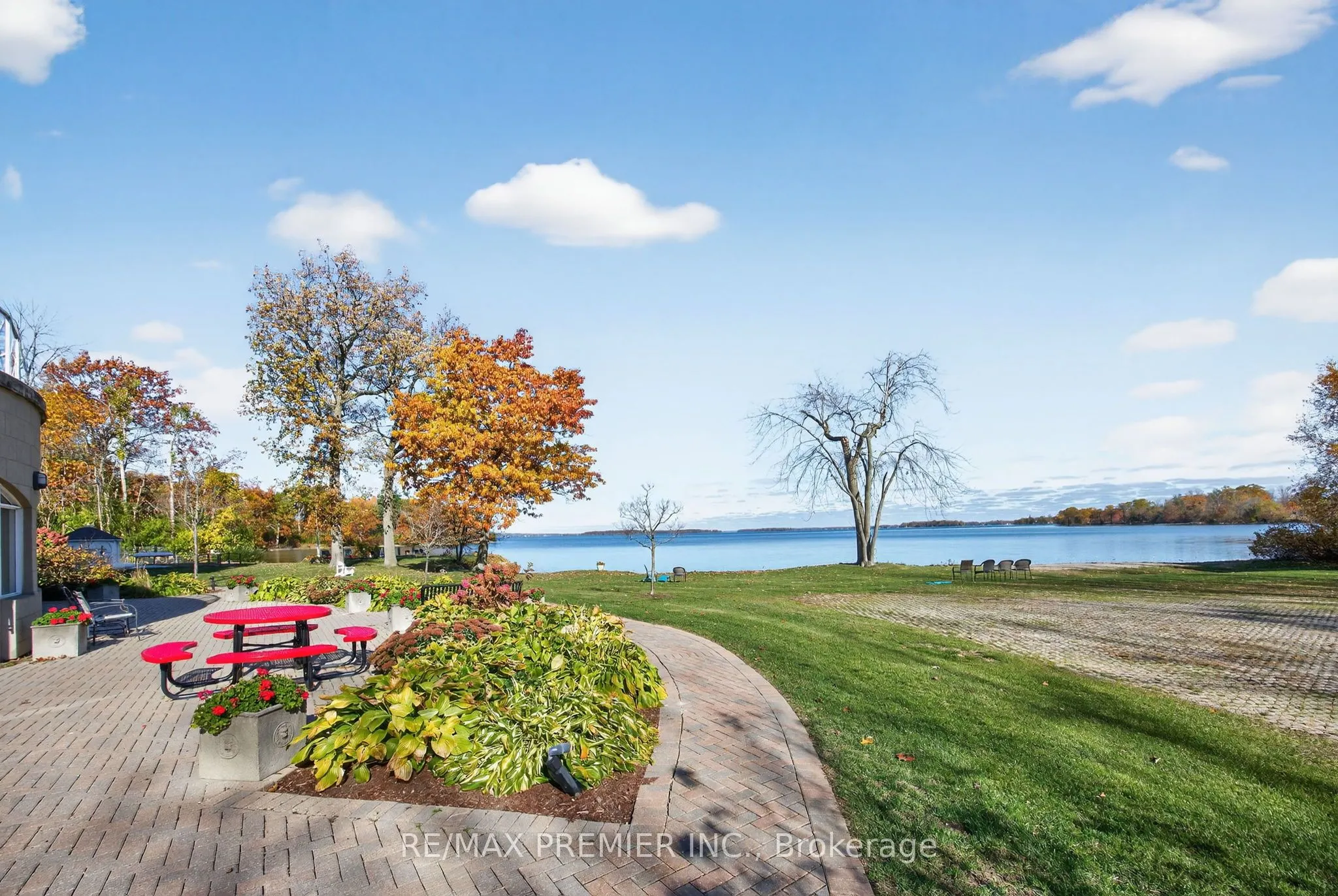 354 Atherley Road, #414