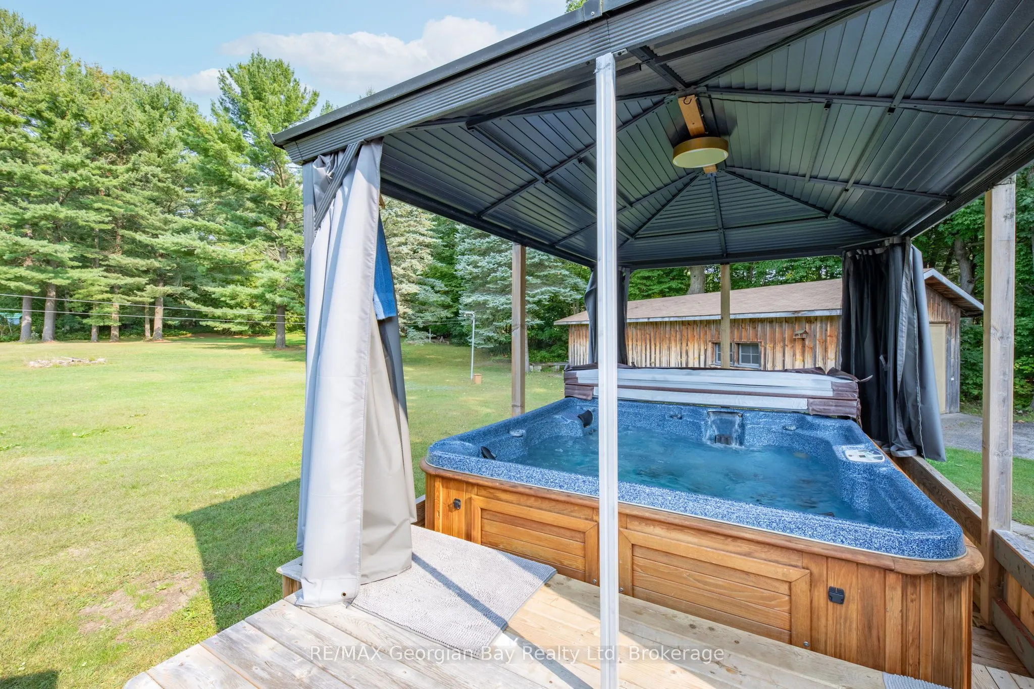 1034 Pine Grove Road