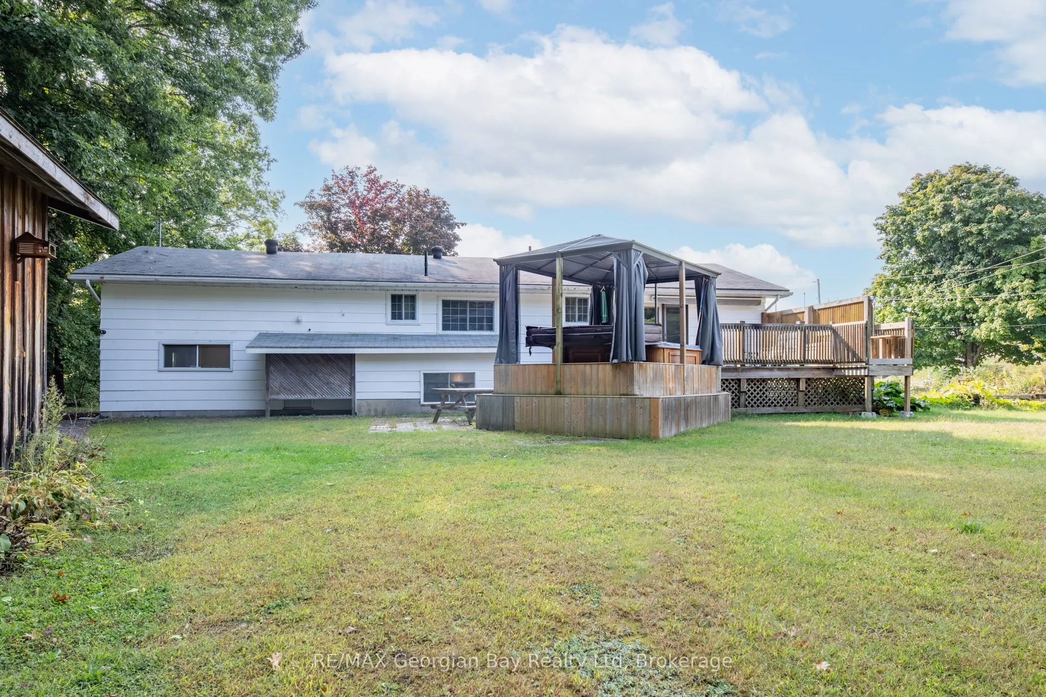 1034 Pine Grove Road