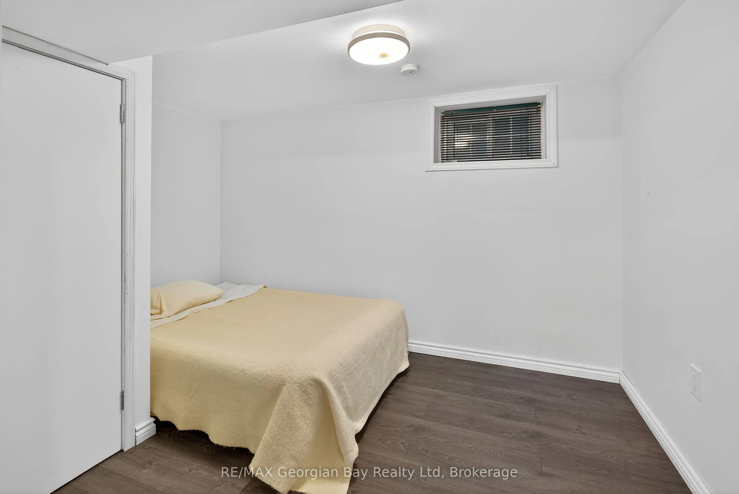 1034 Pine Grove Road