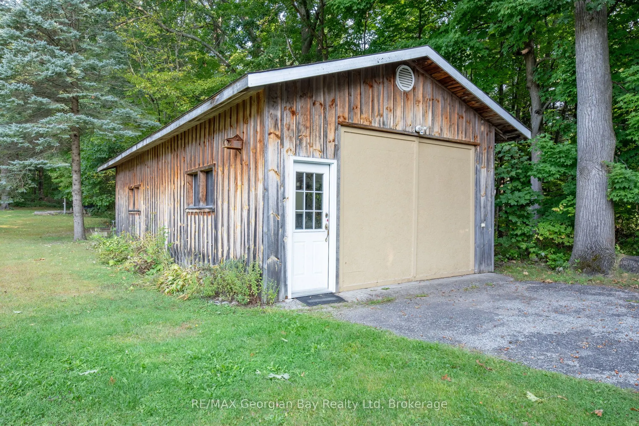 1034 Pine Grove Road