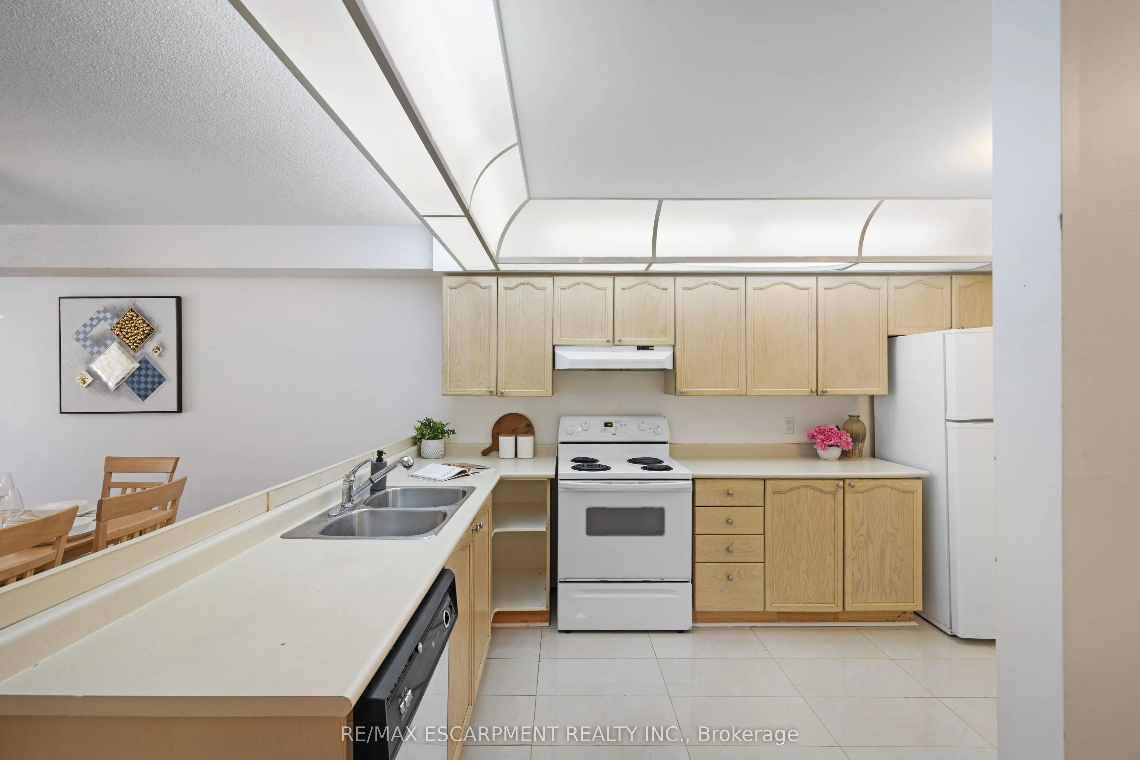 20 Mulligan Lane, #8