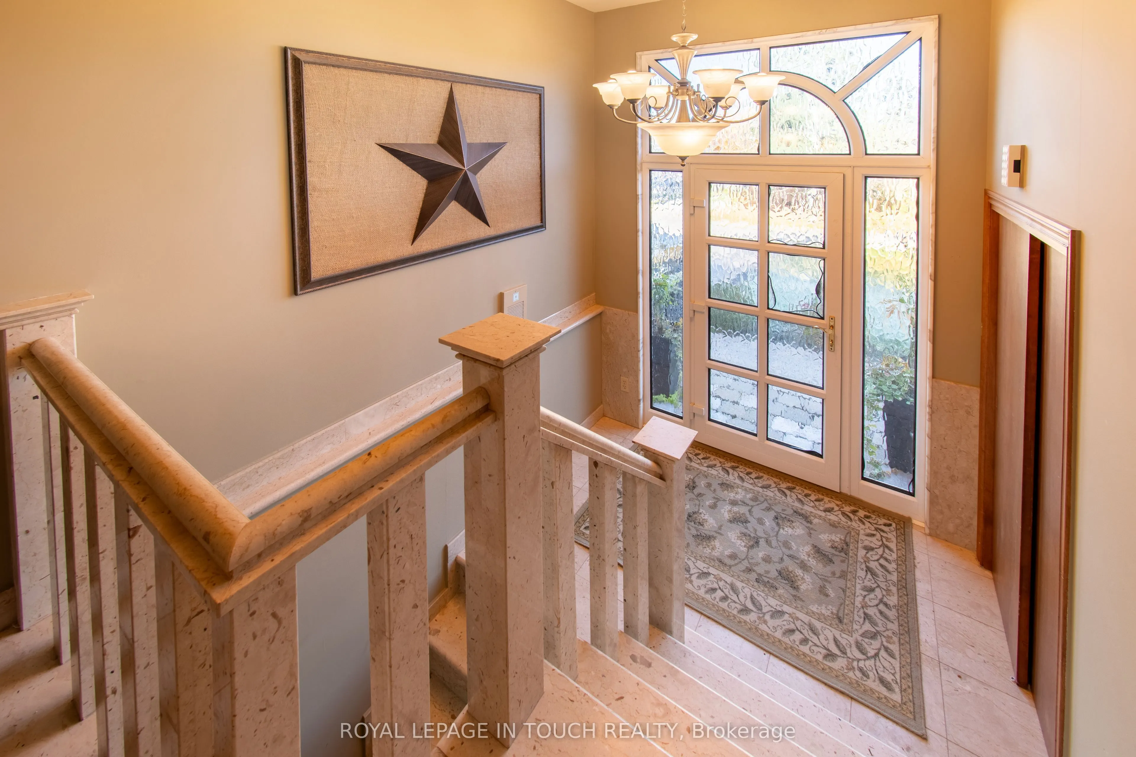 21 Robins Point Road