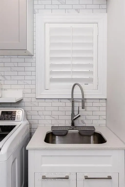 20 WESTMINSTER Circle