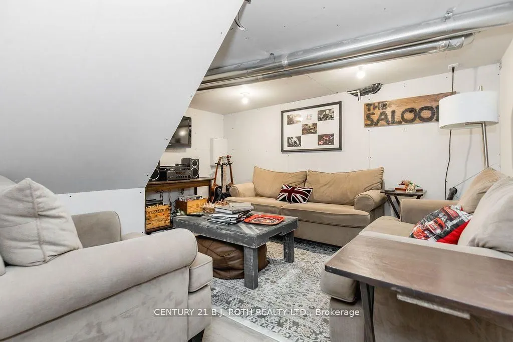 20 WESTMINSTER Circle