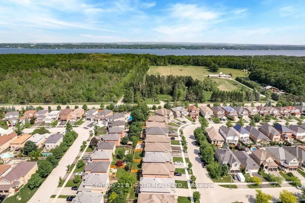 20 WESTMINSTER Circle