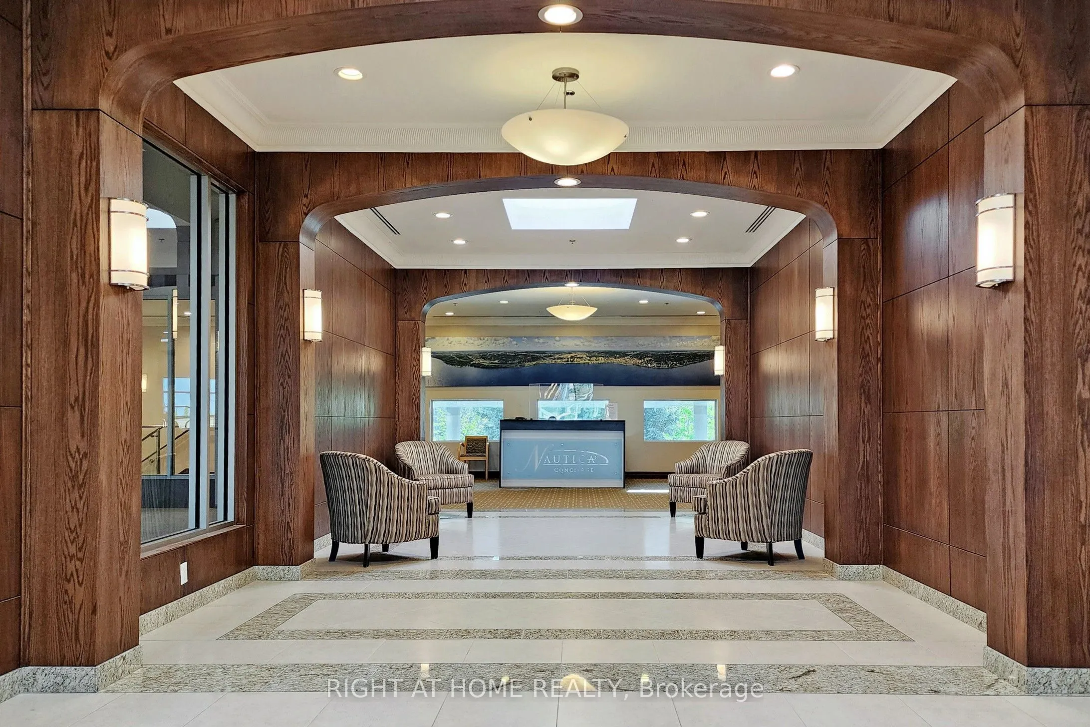 37 Ellen Street, #Ph06