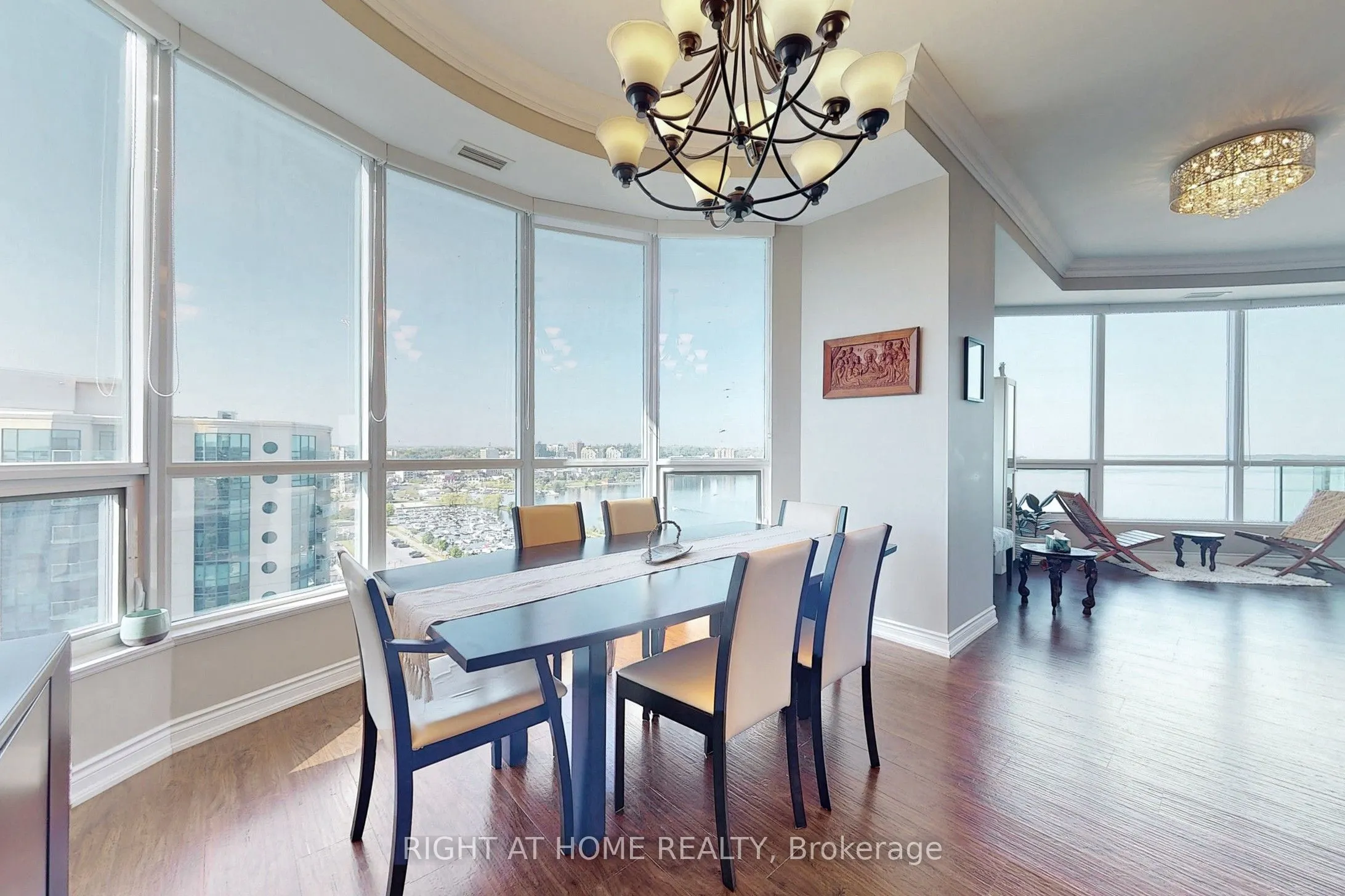 37 Ellen Street, #Ph06