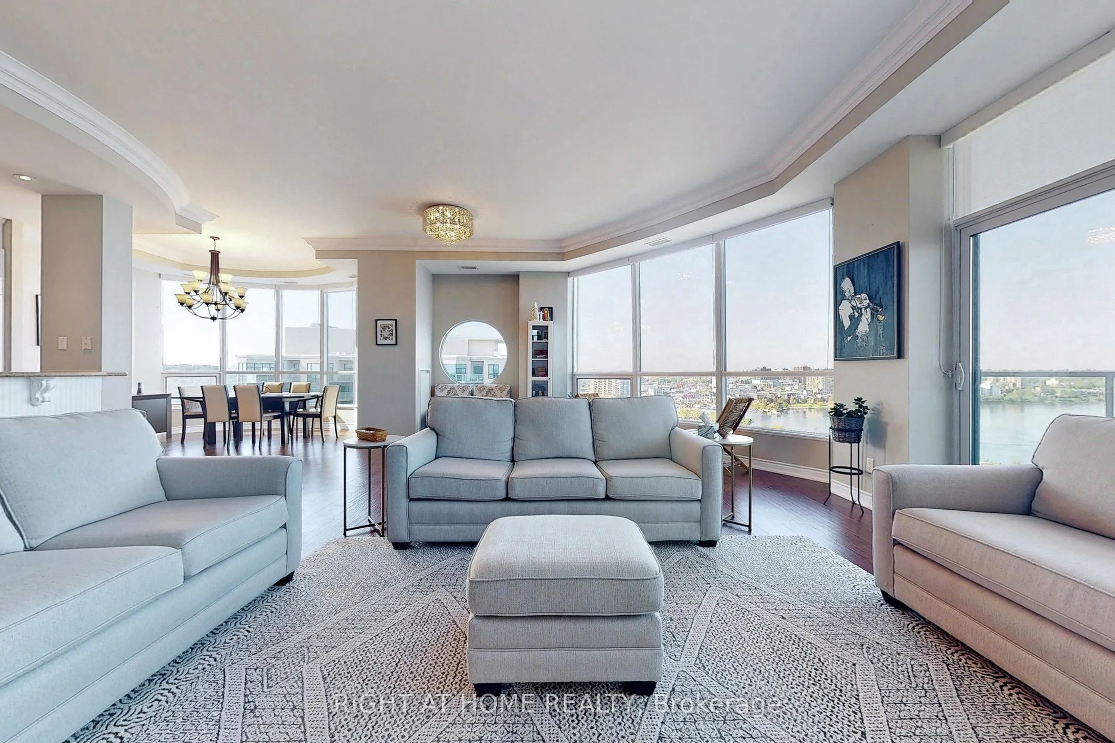 37 Ellen Street, #Ph06